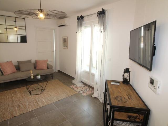 Appartement 2 pièces, 28 m² à louer à Bastia 20600
