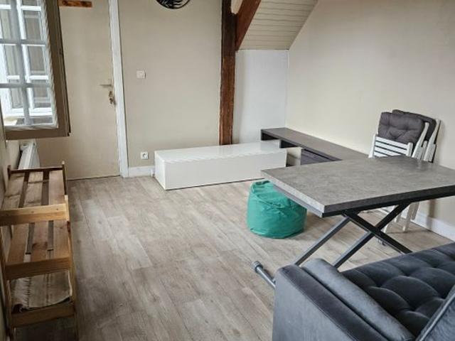 Appartement 2 pièces, 28 m² à louer à Caen 14000