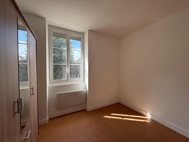 Appartement 2 pièces, 28 m² à louer à La Ferté Gaucher 77320