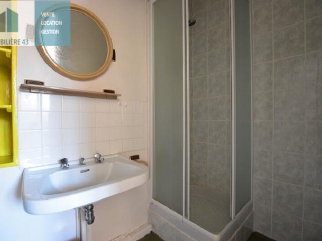 Appartement 2 pièces, 28 m² à louer à Le Puy en Velay 43000