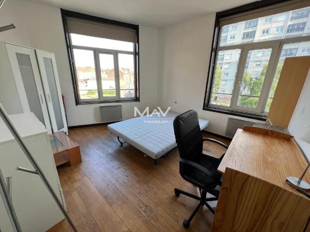 Appartement 2 pièces, 28 m² à louer à Lille 59000