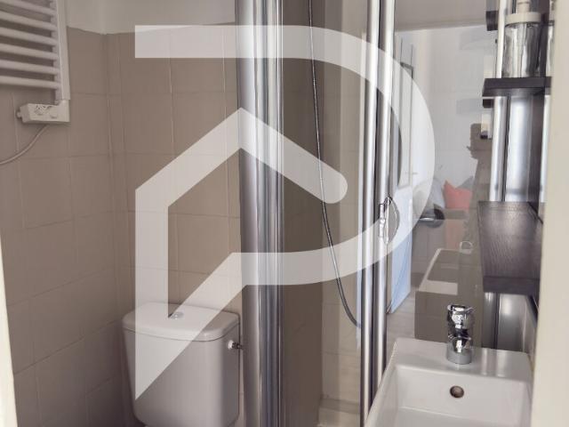 Appartement 2 pièces, 28 m² à louer à Marseille 5 13005