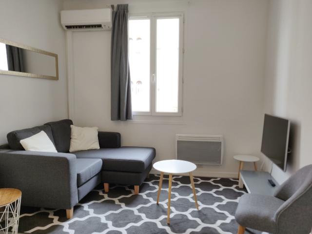 Appartement 2 pièces, 28 m² à louer à Marseille 6 13006
