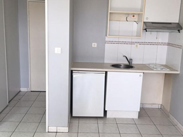 Appartement 2 pièces, 28 m² à louer à Nantes 44300