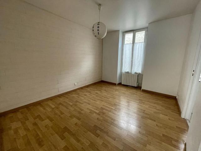 Appartement 2 pièces, 28 m² à louer à Orléans 45000