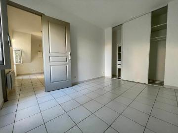 Appartement 2 pièces, 28 m² à louer à Saint Étienne de Fontbellon 07200