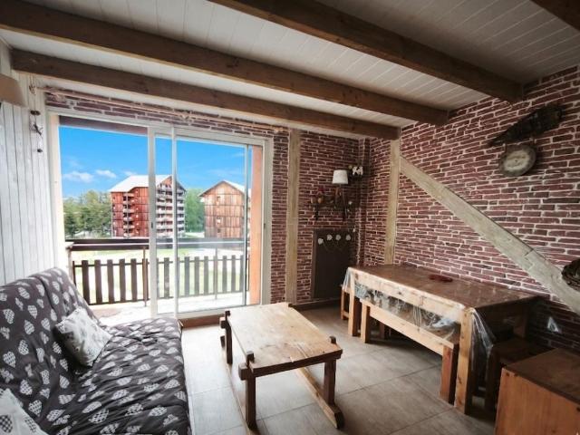 Appartement 2 pièces / 29 m² / 75 000 EUR / SAINT ETIENNE EN DEVOLUY