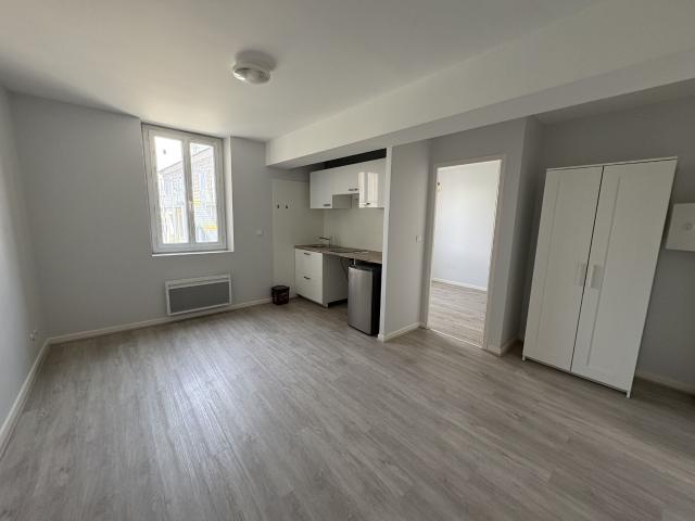 Appartement 2 pièces, 29 m² à louer à Agen 47000