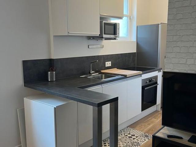 Appartement 2 pièces, 29 m² à louer à Charenton le Pont 94220
