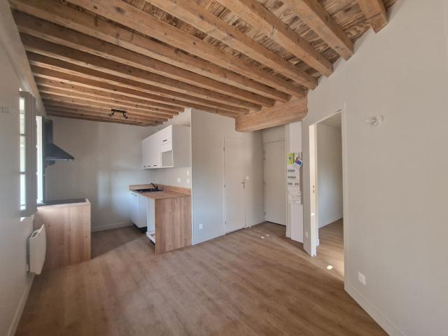 Appartement 2 pièces, 29 m² à louer à Couzon au Mont d'Or 69270