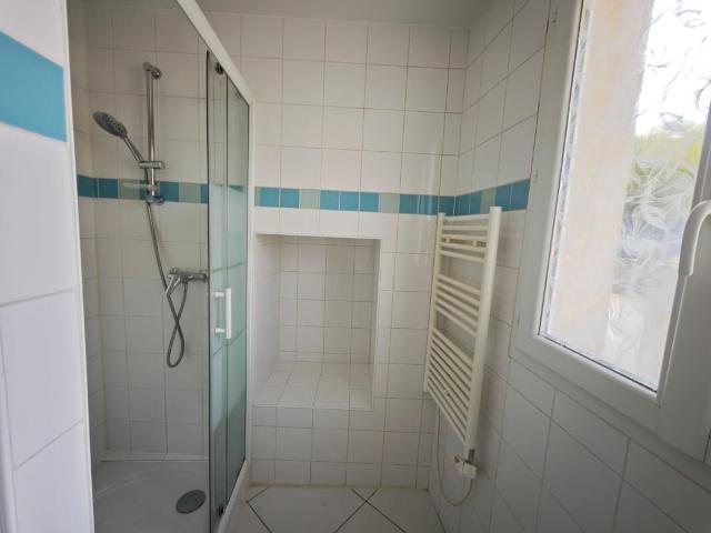 Appartement 2 pièces, 29 m² à louer à Épône 78680