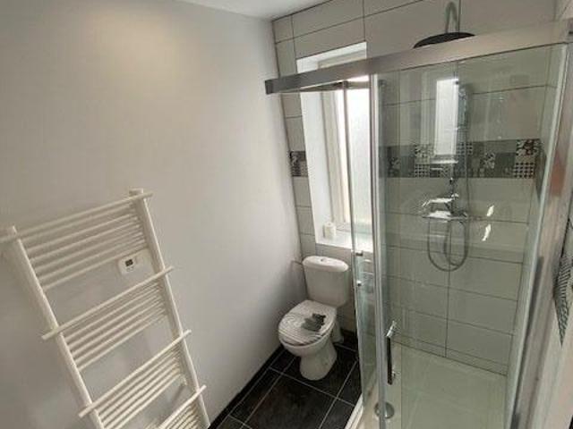 Appartement 2 pièces, 29 m² à louer à Lagnieu 01150