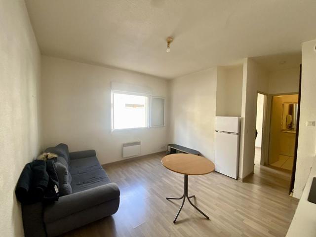 Appartement 2 pièces, 29 m² à louer à Mazamet 81200