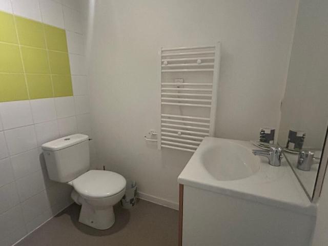 Appartement 2 pièces, 29 m² à louer à Nîmes 30000