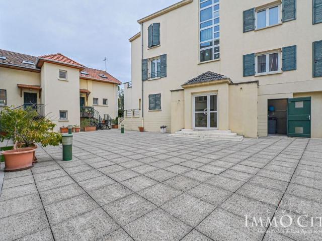 Appartement 2 pièces 33.93m²