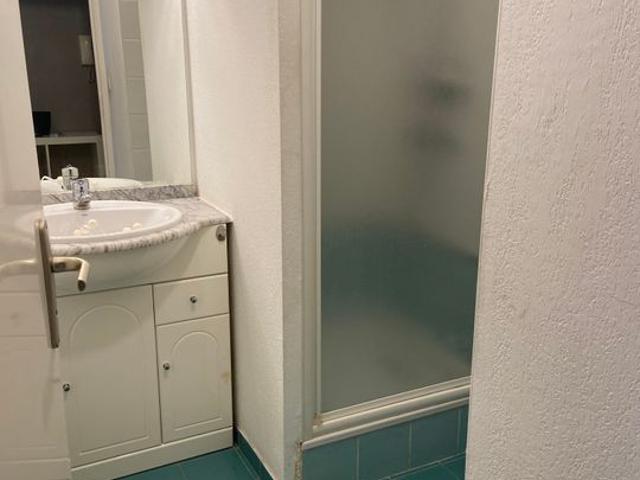 Appartement 2 pièces, 33 m² à louer à Marseille 8 13008