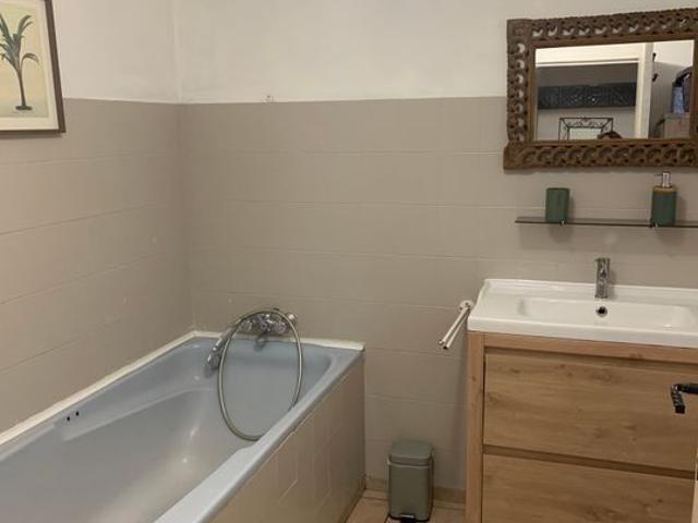 Appartement 2 pièces, 33 m² à louer à Mèze 34140
