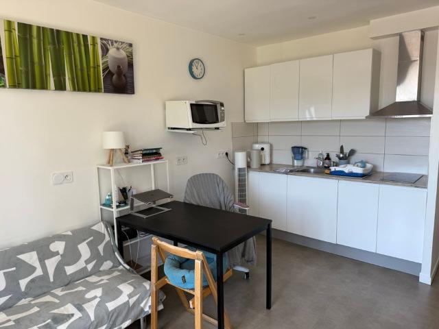 Appartement 2 pièces, 33 m² à louer à Nice 06000