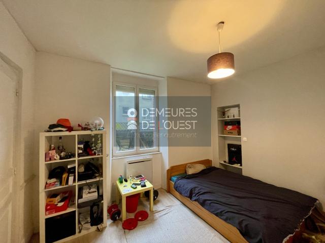 Appartement 2 pièces 30 m2 à Rennes Arsenal Redon: Entre le Mabilay et la Place de Bretagne
