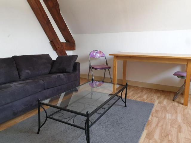Appartement 2 pièces, 30 m² à louer à Vierzon 18100