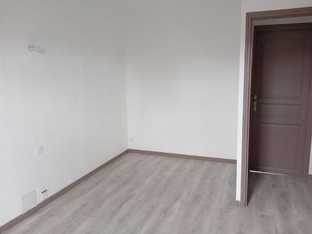 Appartement 2 pièces, 30 m² à louer à Alès 30100