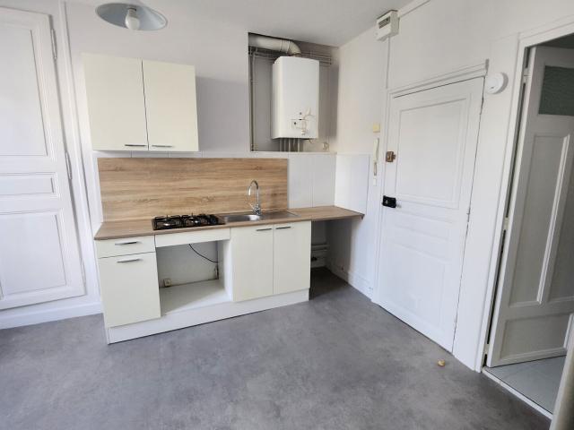 Appartement 2 pièces, 30 m² à louer à Beaumont 63110