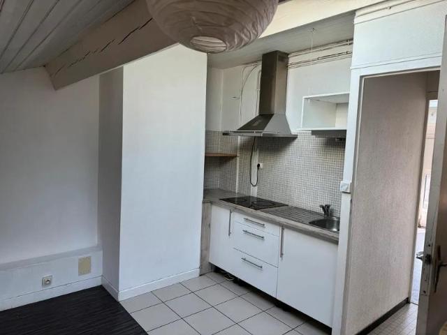 Appartement 2 pièces, 30 m² à louer à Bordeaux 33000