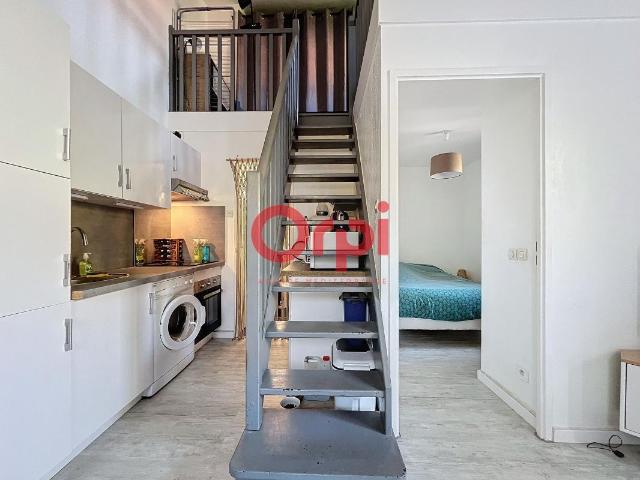 Appartement 2 pièces, 30 m² à louer à Fréjus 83600