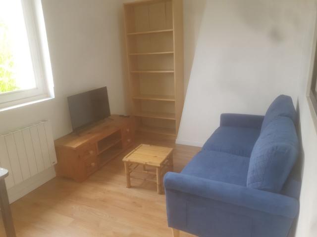 Appartement 2 pièces, 30 m² à louer à Guîtres 33230