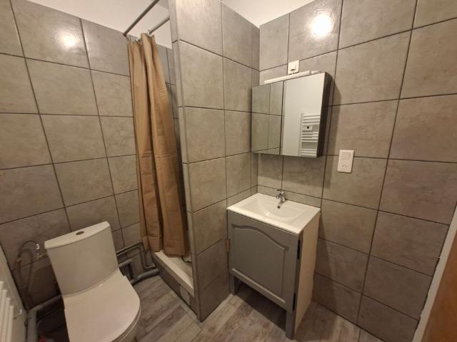 Appartement 2 pièces, 30 m² à louer à Marseille 5 13005