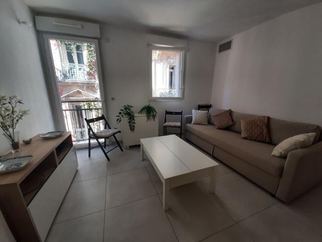 Appartement 2 pièces, 30 m² à louer à Marseille 6 13006