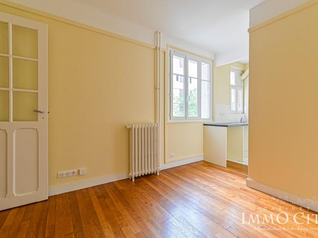 Location Appartement 2 pièces à Paris 75015 2 pièces