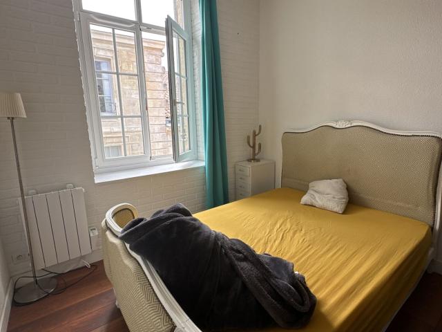 Appartement 2 pièces, 31 m² à louer à Bordeaux 33300