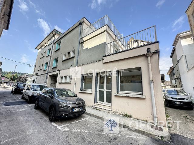 Appartement 2 pièces, 31 m² à louer à Bourgoin Jallieu 38300