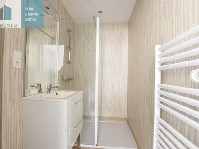 Appartement 2 pièces, 31 m² à louer à Brives Charensac 43700