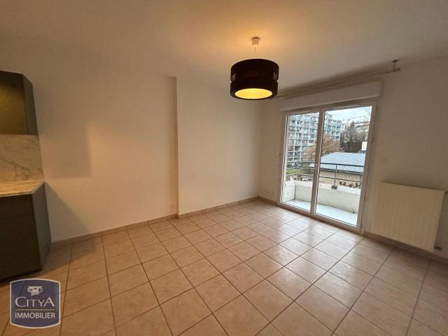 Appartement 2 pièces, 31 m² à louer à Chambéry 73000