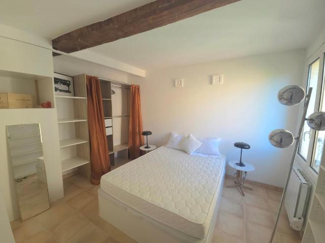 Appartement 2 pièces, 31 m² à louer à Cotignac 83570