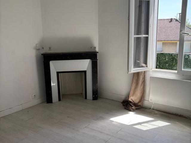 Appartement 2 pièces, 31 m² à louer à Louvres 95380