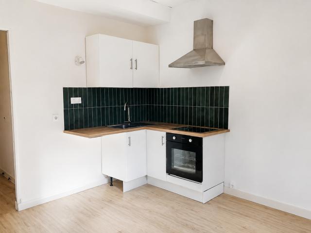 Appartement 2 pièces, 31 m² à louer à Marseille 8 13008