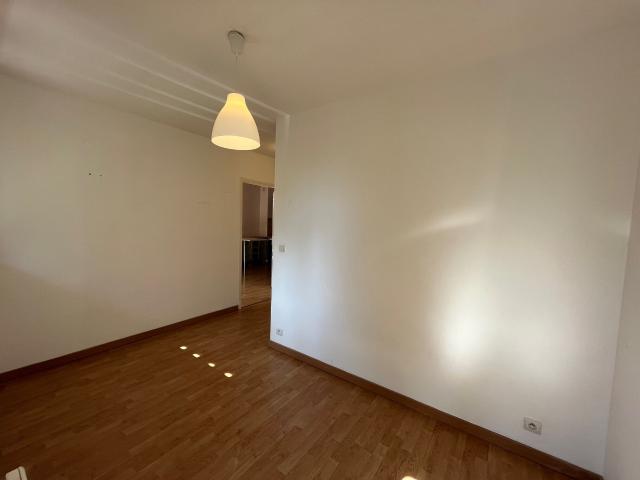 Appartement 2 pièces, 31 m² à louer à Nice 06200