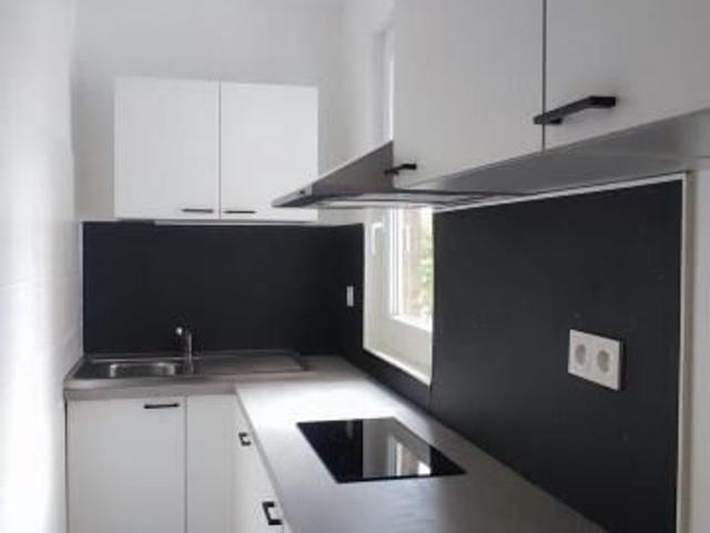 Appartement 2 pièces, 32 m² à louer à Bordeaux 33000