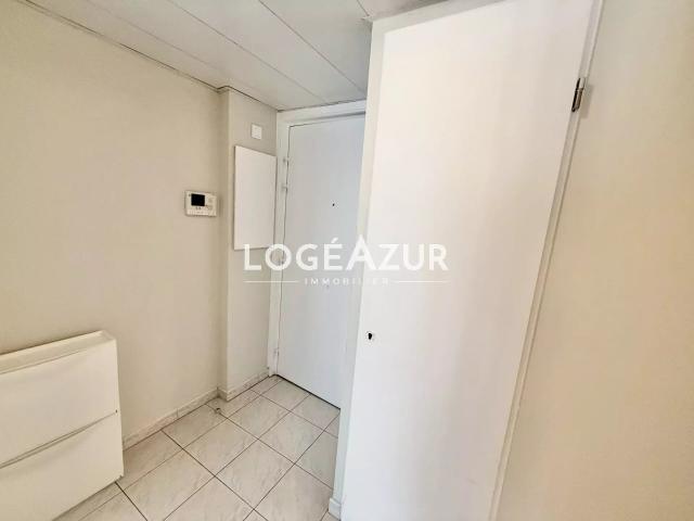Appartement 2 pièces, 37 m² à louer à Vallauris 06220