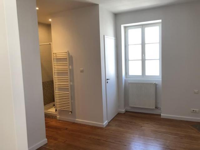 Appartement 2 pièces, 37 m² à louer à Villefranche sur Saône 69400