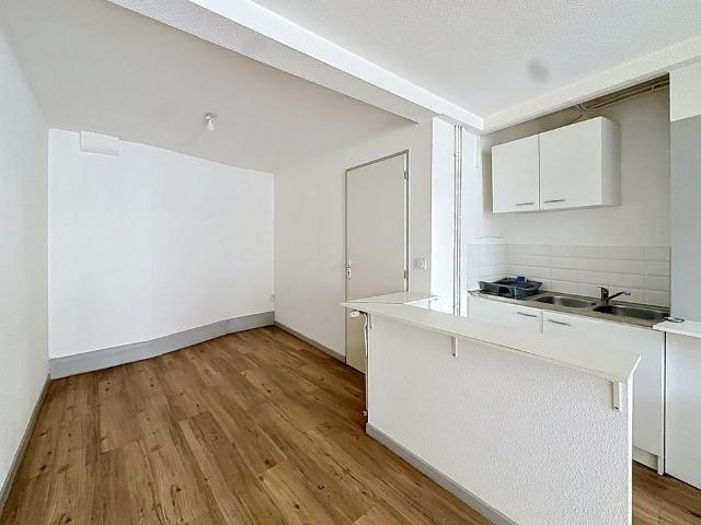 Appartement 2 pièces, 37 m² à louer à Beaumont 63110