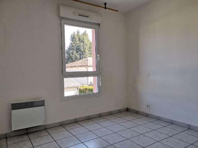 Appartement 2 pièces, 37 m² à louer à Bozouls 12340