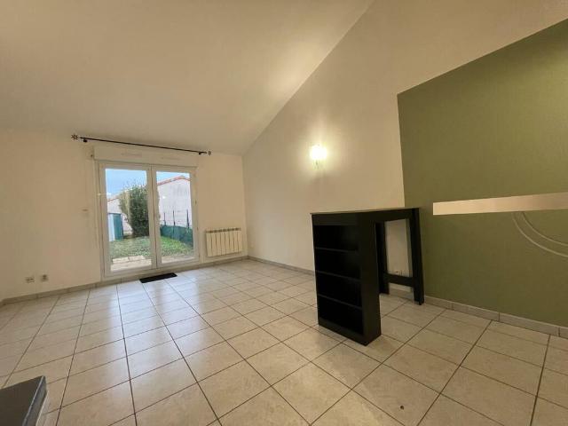 Appartement 2 pièces, 37 m² à louer à Buxerolles 86180