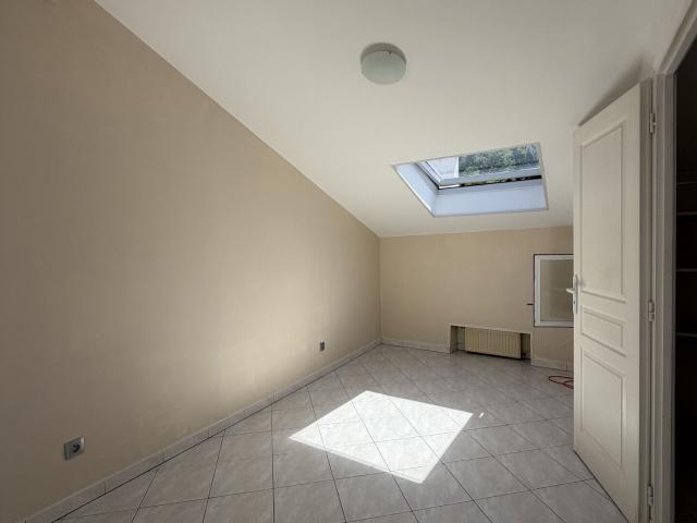 Appartement 2 pièces, 37 m² à louer à Eybens 38320