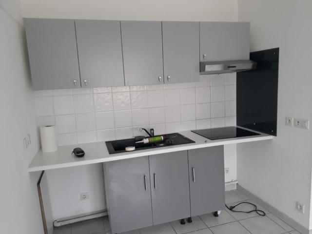 Appartement 2 pièces, 37 m² à louer à Nîmes 30000