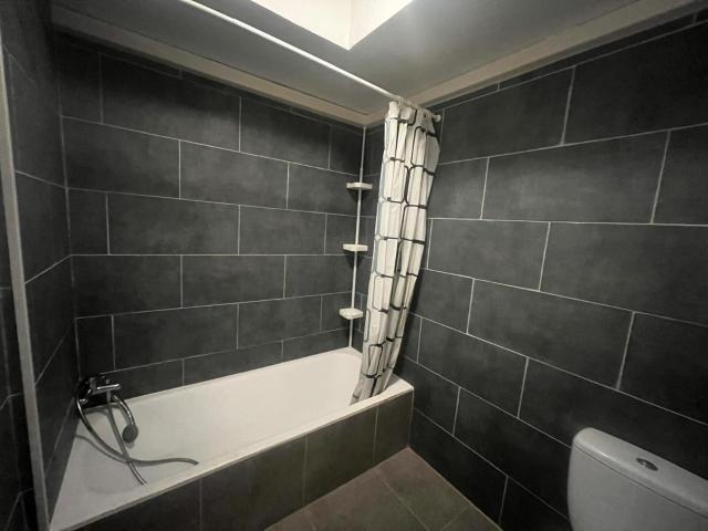 Appartement 2 pièces, 37 m² à louer à Nice 06200