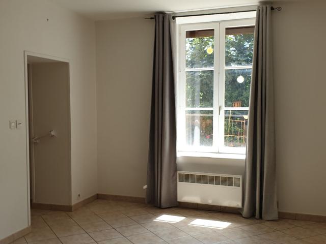 Appartement 2 pièces, 34 m² à louer à Châtillon 69380